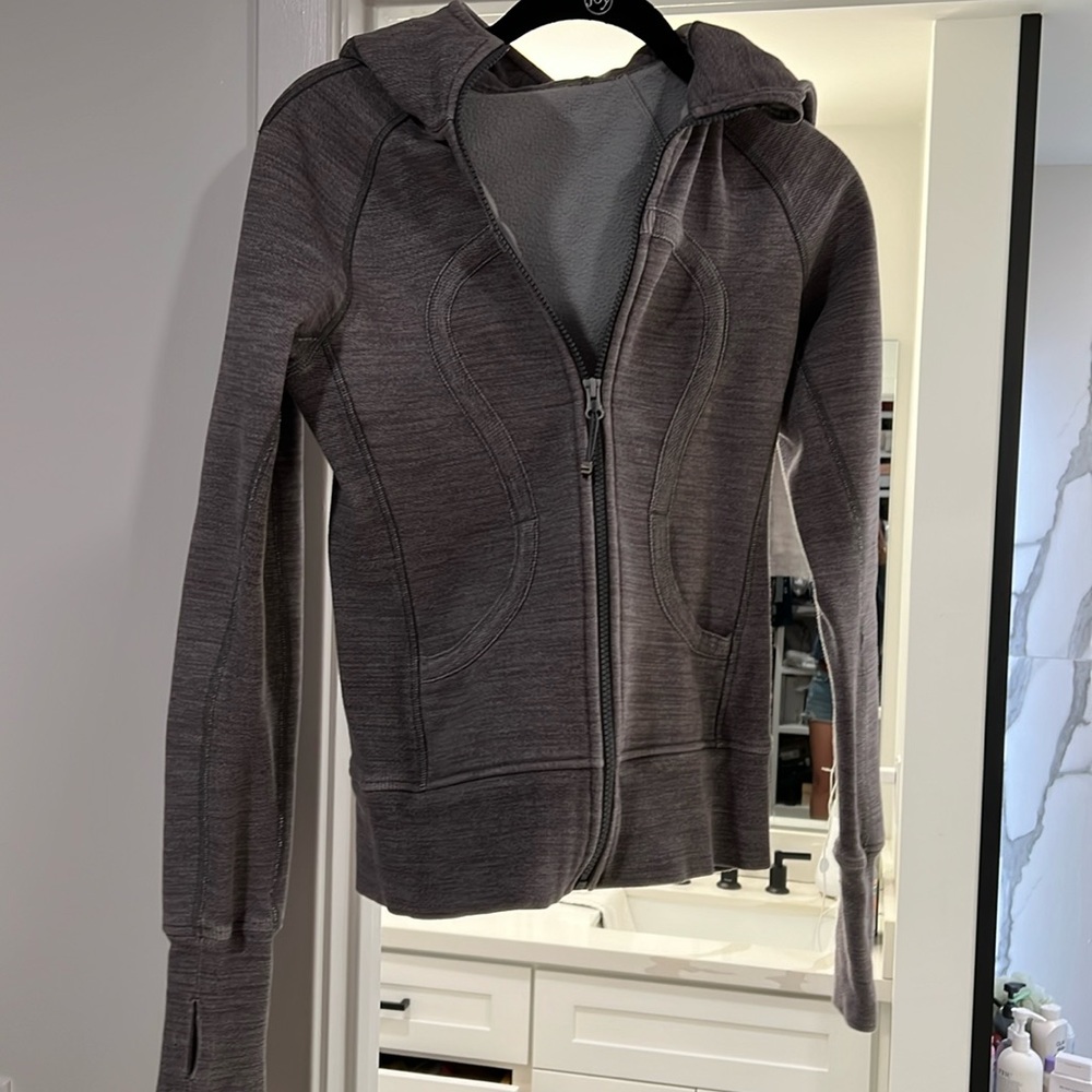 Lululemon Zip Up hoodie